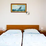 Adria Homestay szállás *