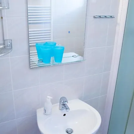 Adria Ubytování v soukromí *