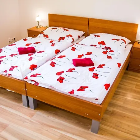 Adria Ubytování v soukromí *