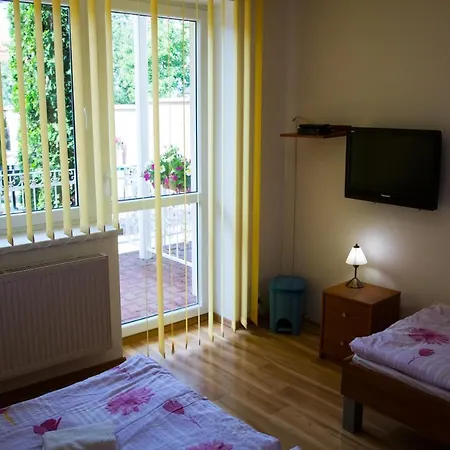 Adria Ubytování v soukromí *