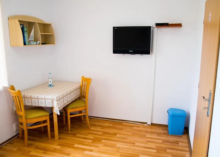 Adria Quarto em Acomodações Particulares