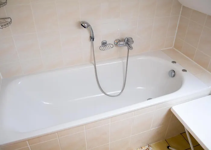 Privatunterkunft Adria *