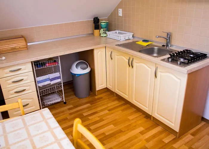 Adria Quarto em Acomodações Particulares