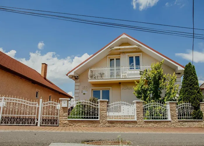 Adria Quarto em Acomodações Particulares